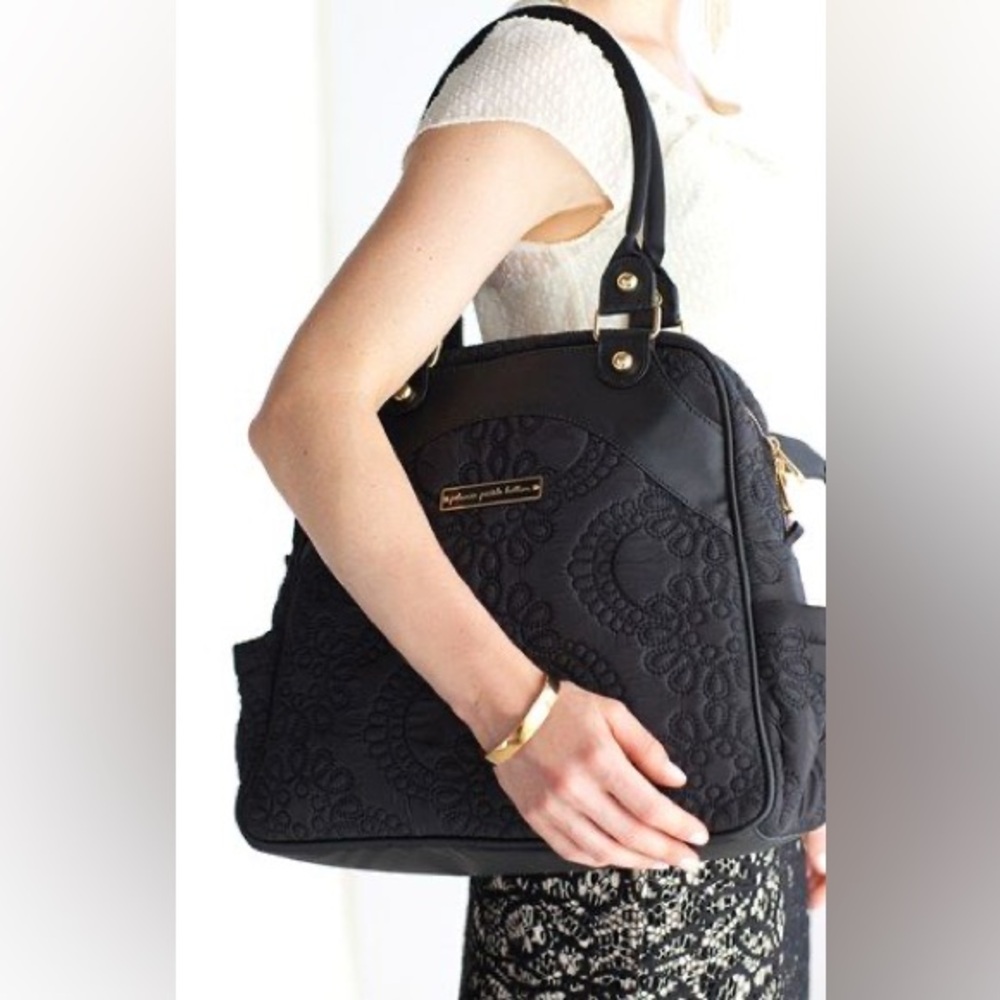 Petunia Pickle Bottom 'Embossed Sashay' Diaper Bag - Picture 2 of 14
